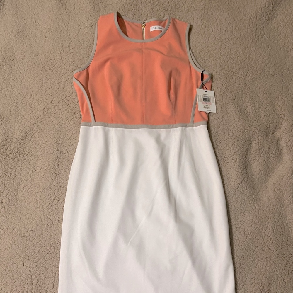 🖤New Calvin Klein Peach and White Halter Sheath Dress🖤